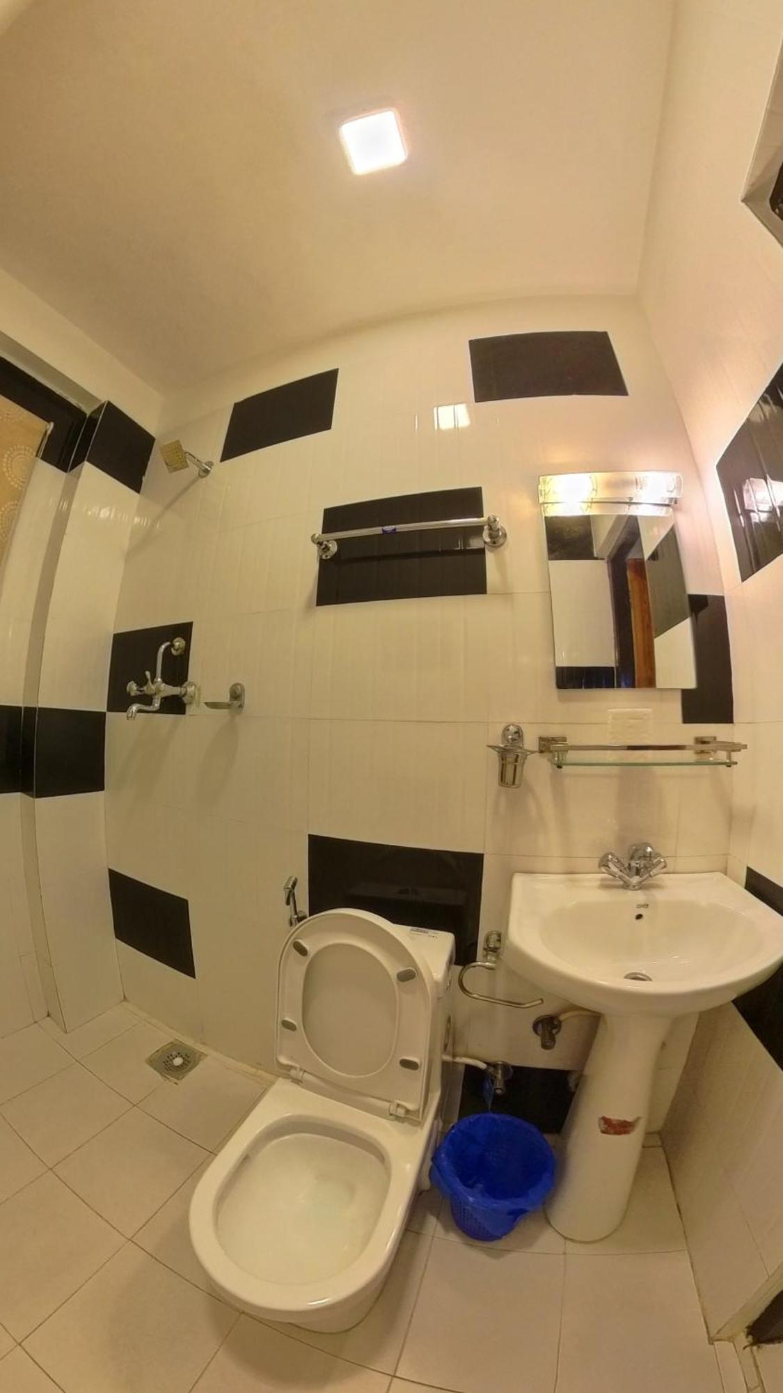 Thamel Hotel & Spa Катманду Екстер'єр фото