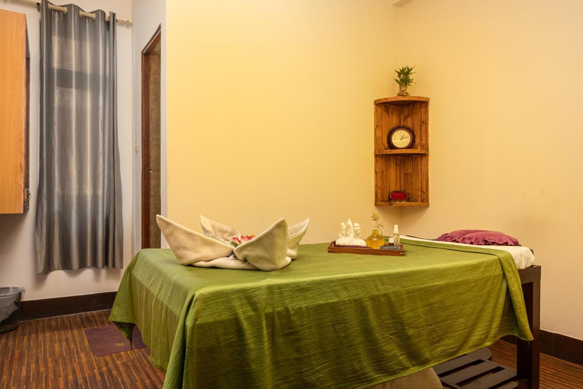 Thamel Hotel & Spa Катманду Екстер'єр фото