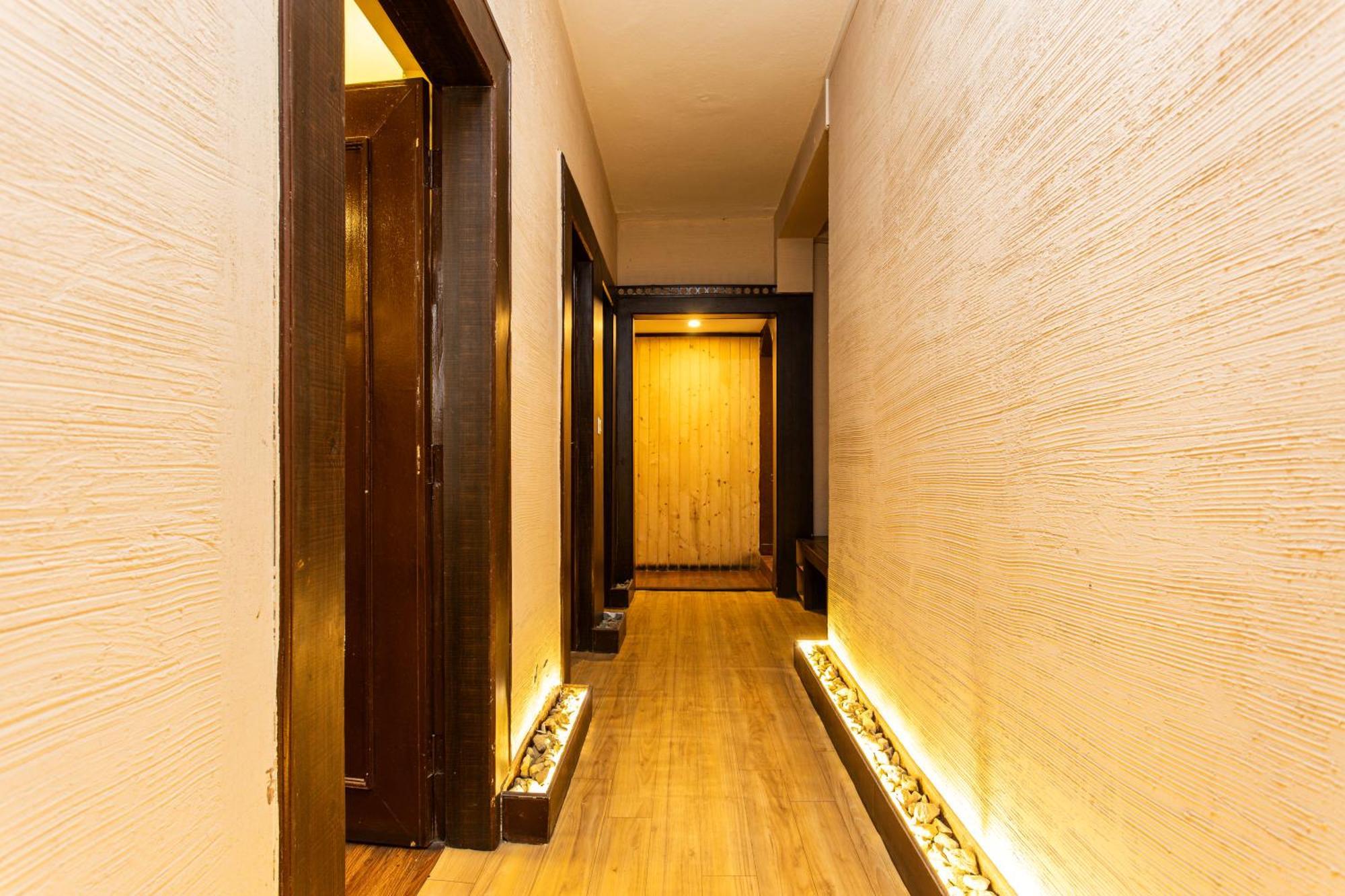 Thamel Hotel & Spa Катманду Екстер'єр фото