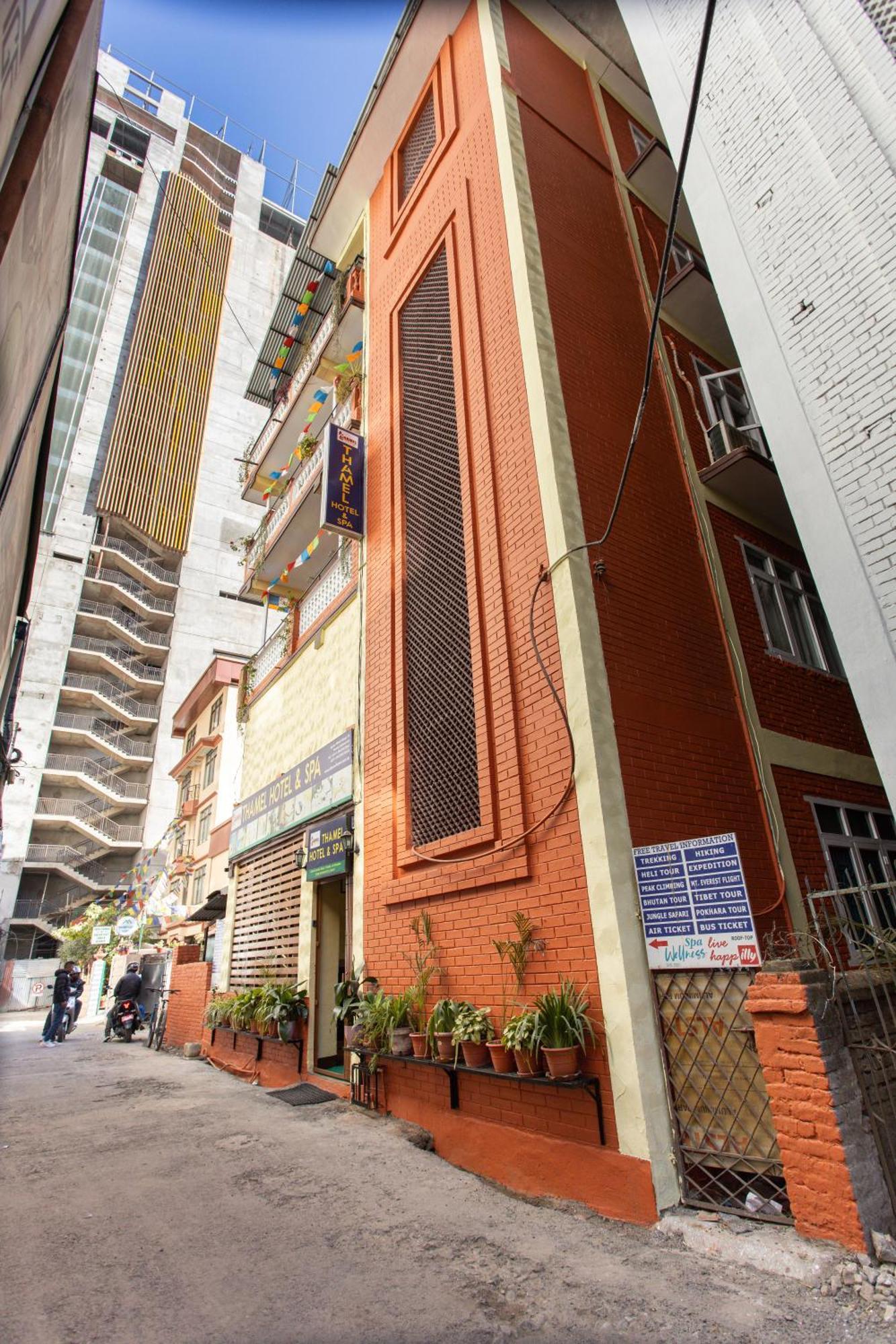Thamel Hotel & Spa Катманду Екстер'єр фото